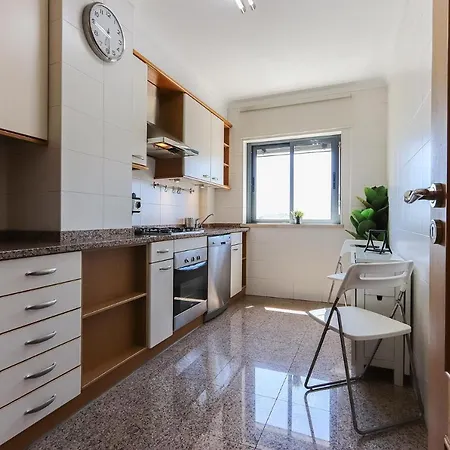 Bellevue By Homing Apartment *